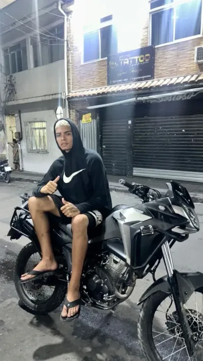 Foto gerada — moto